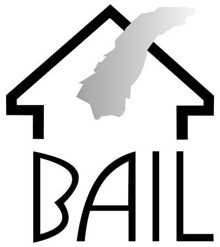 Logo de l'organisme Le Bail : traits noirs épais représentant la pointe d'un toit, d'où sort de la fumée grise. La base de la maison est l'acronyme BAIL.