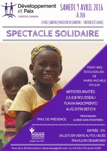 Affiche : une jeune fille africaine transporte sur son dos son petit frère chauve. Elle un foulard jaune sur le haut de sa tête pour la protéger du soleil.