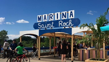 Bannière sur fond d'une photo en noir et blanc de la piscine : La Marina Saint-Roch Espace collectif