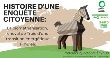 Affiche horizontale : dessin du cheval de troie (en bois) sur un sol vert. Carte géographique beige derrière (inconnue). Logo des deux organismes et de la semaine thématique.