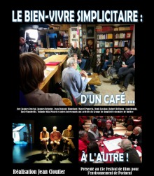 Affiche sur fond noir : trois photos. 1) groupe de gens dans une librairie, en cercle, discutant. 2) trois invités masculins sur une scène. 3) salle avec plusieurs tables rondes. Des gens élaborent de quoi ensemble sur une feuille.